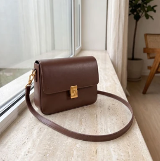 Structured Geometric Clasp Flap Crossbody Purse
